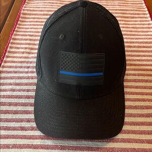 SALE🎉 Howitzer Black Mesh Cap with Blue Line Flag